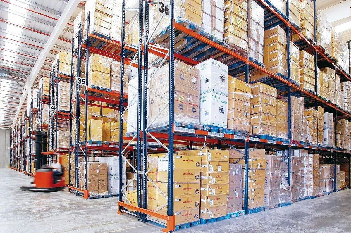5 AVANTAGES DE L'UTILISATION DE RACK A PALETTES